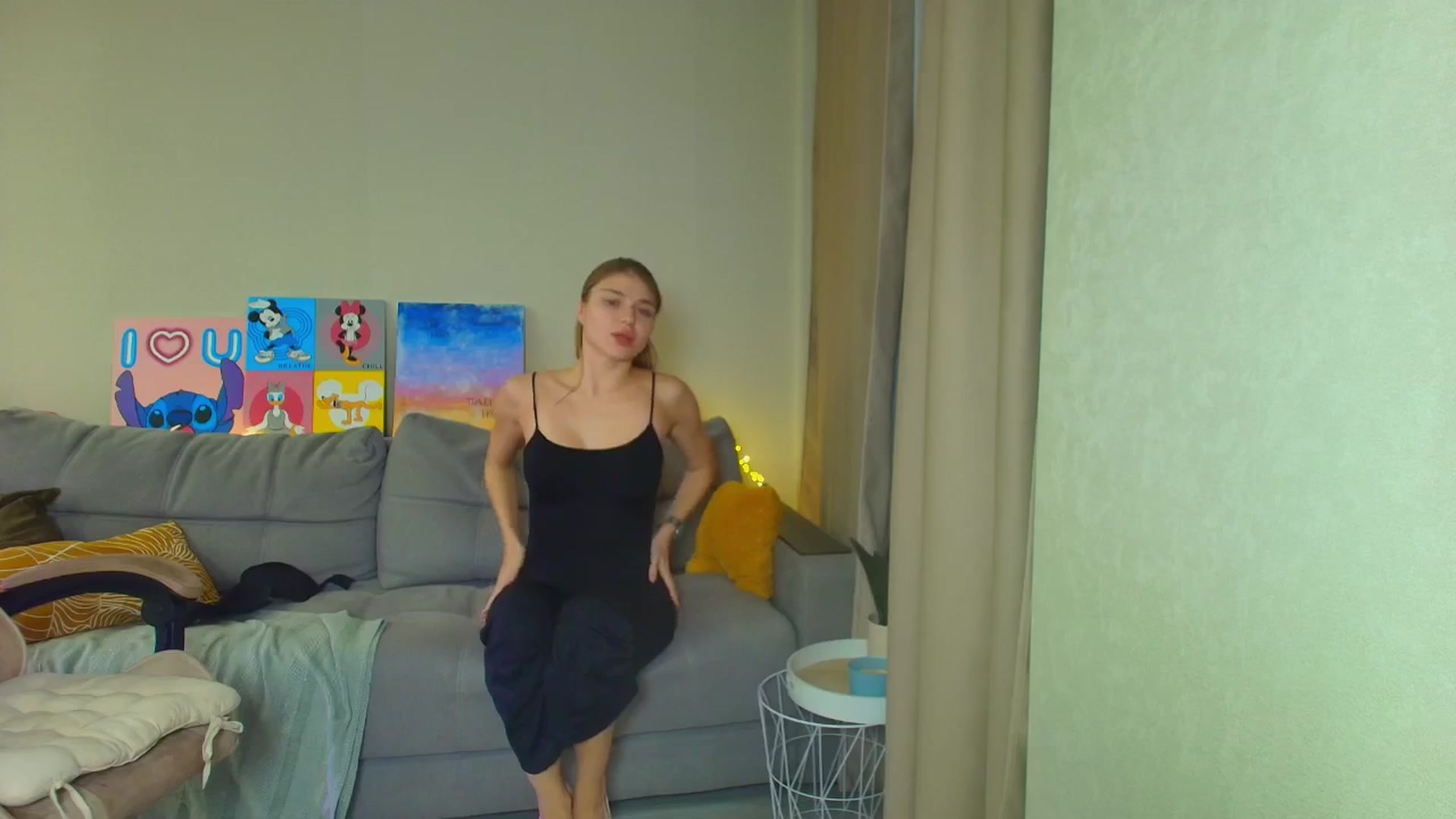 Gallery image thumbnail from Make_my_Luck's myfreecams stream on, 10/11/2025, 18:37 image 16 of 20