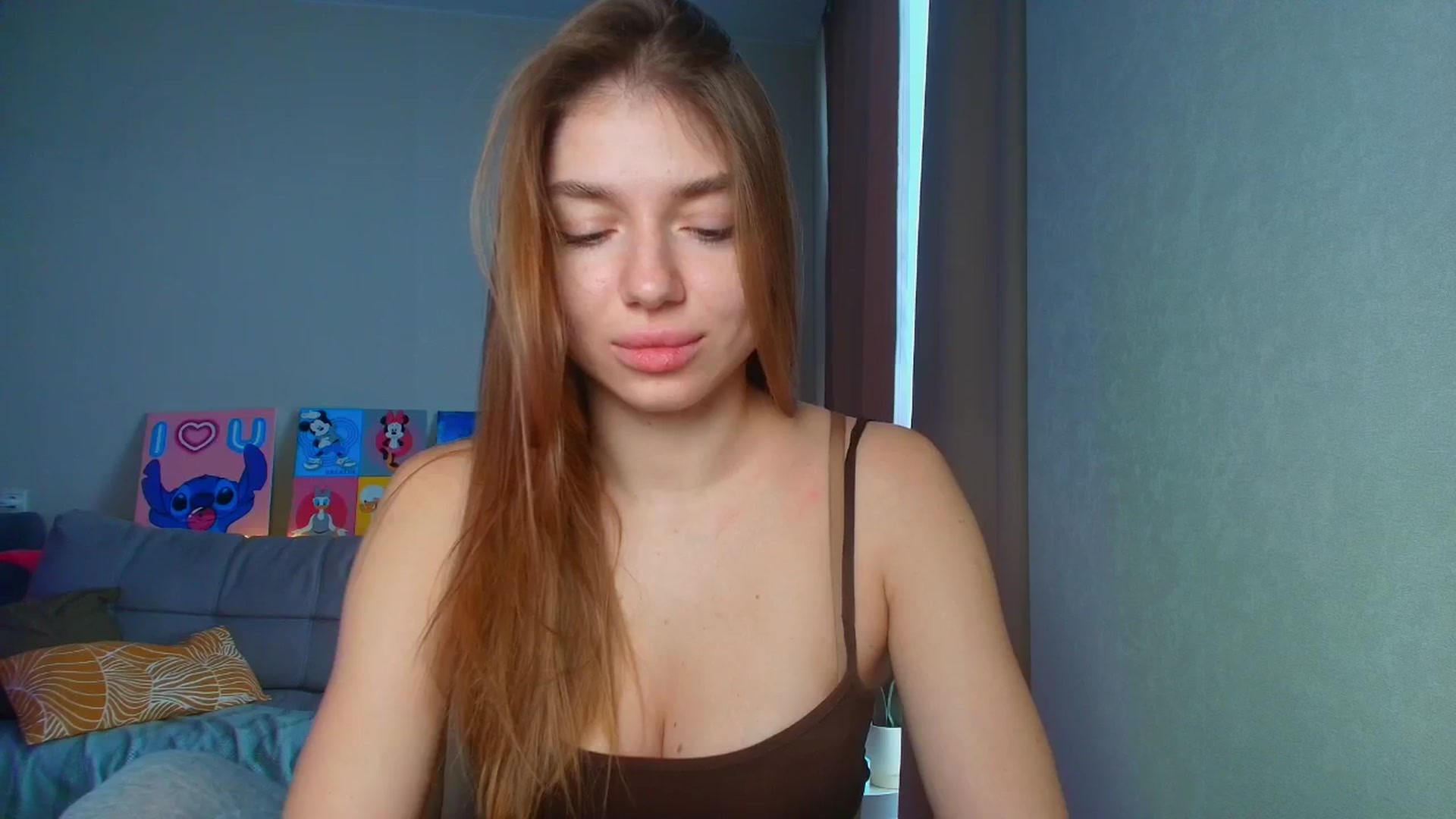 Gallery image thumbnail from Make_my_Luck's myfreecams stream on, 10/15/2025, 07:24 image 14 of 20