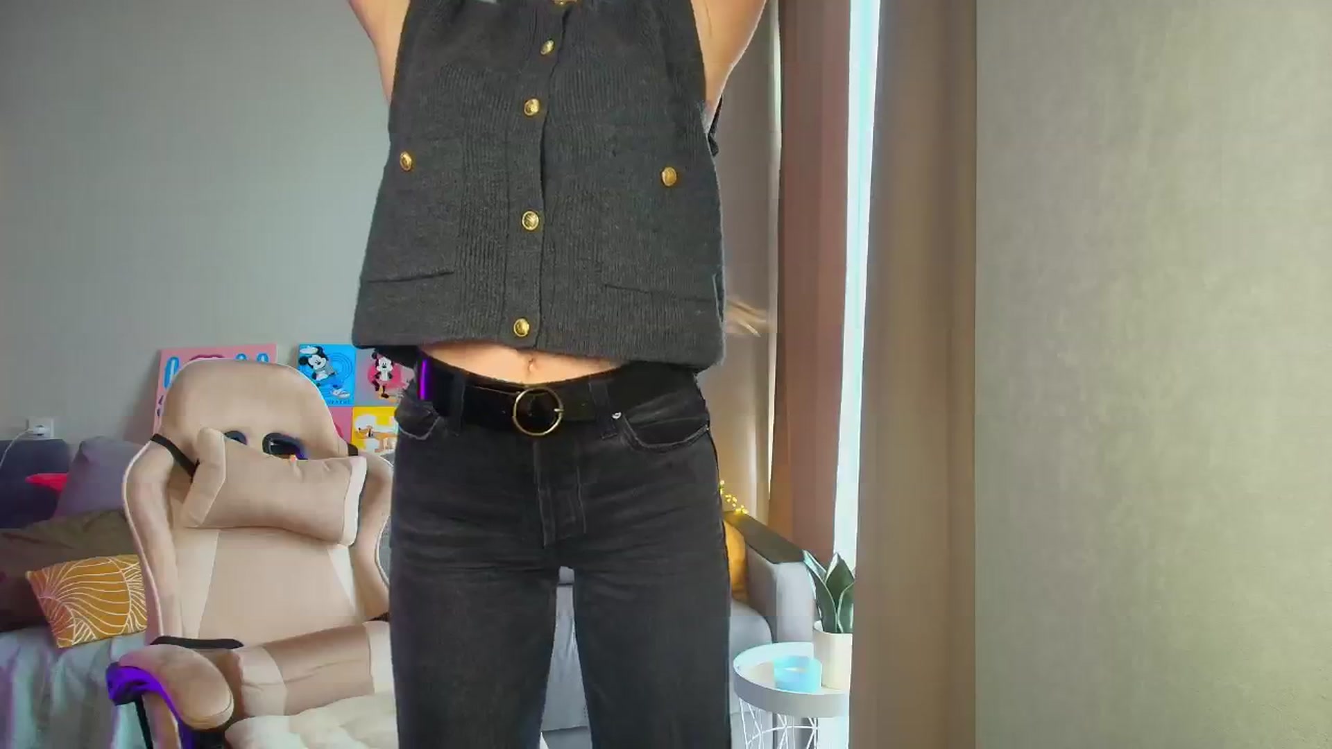 Gallery image thumbnail from Make_my_Luck's myfreecams stream on, 10/15/2025, 10:12 image 17 of 20