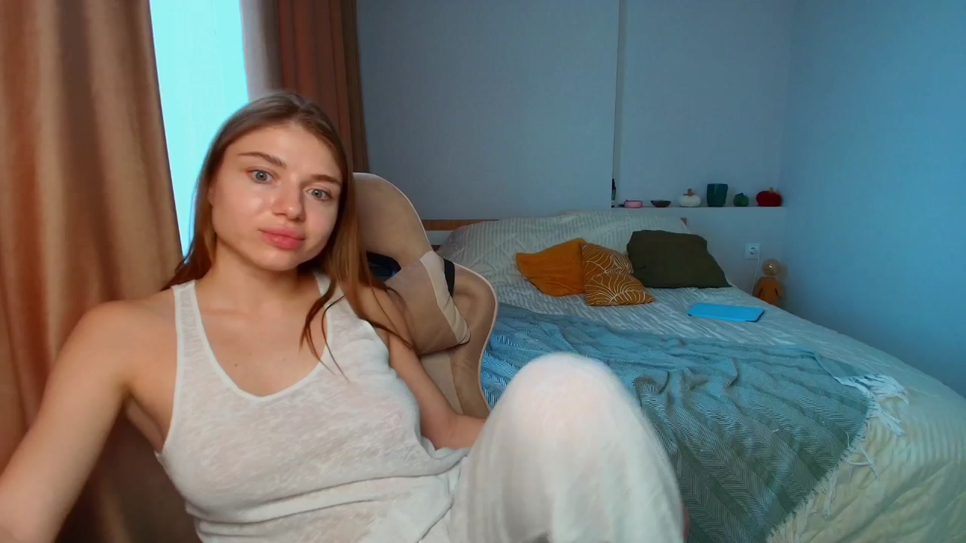 Gallery image thumbnail from Make_my_Luck's myfreecams stream on, 11/09/2025, 11:37 image 9 of 20