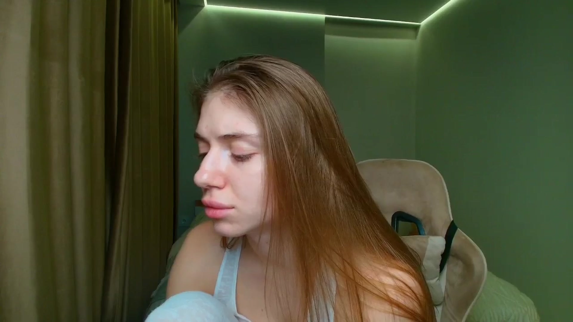 Gallery image thumbnail from Make_my_Luck's myfreecams stream on, 11/19/2025, 17:59 image 18 of 20