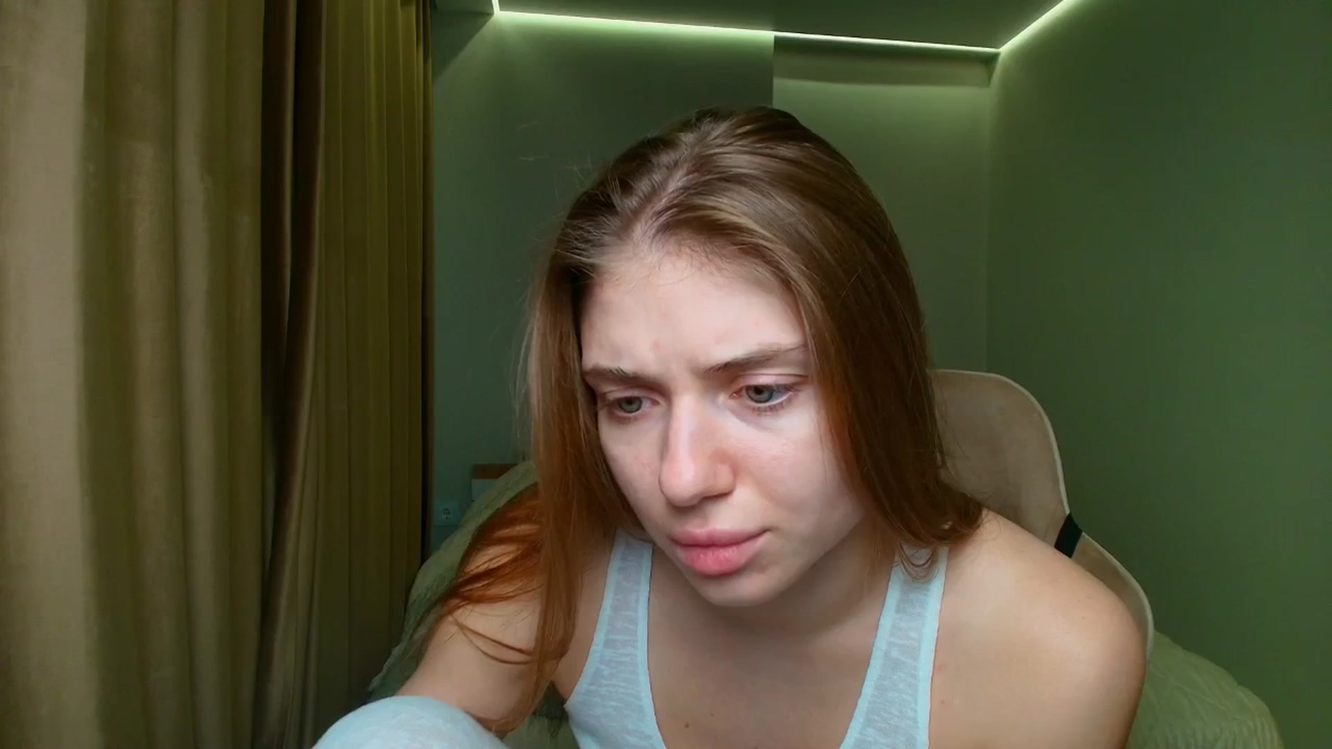 Gallery image thumbnail from Make_my_Luck's myfreecams stream on, 11/19/2025, 17:59 image 16 of 20