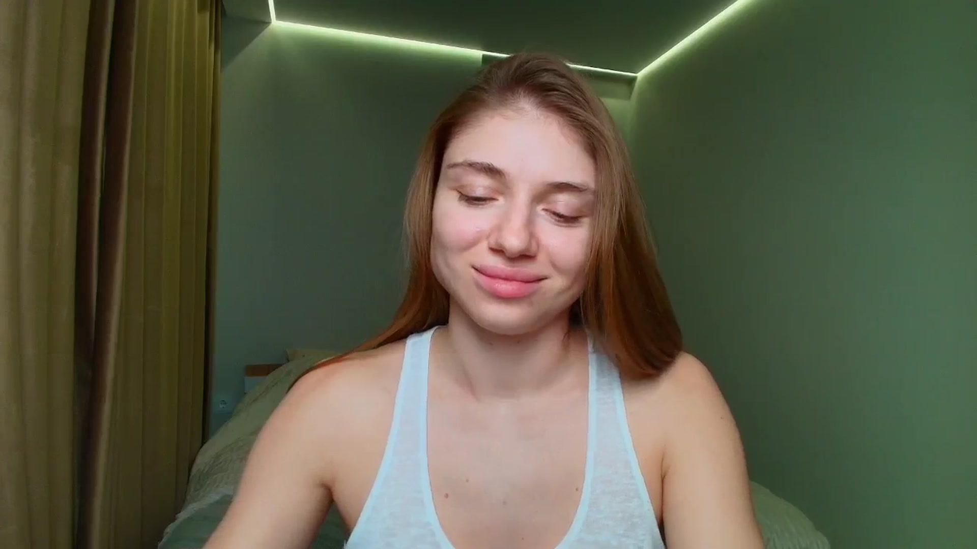 Gallery image thumbnail from Make_my_Luck's myfreecams stream on, 11/19/2025, 18:59 image 10 of 20
