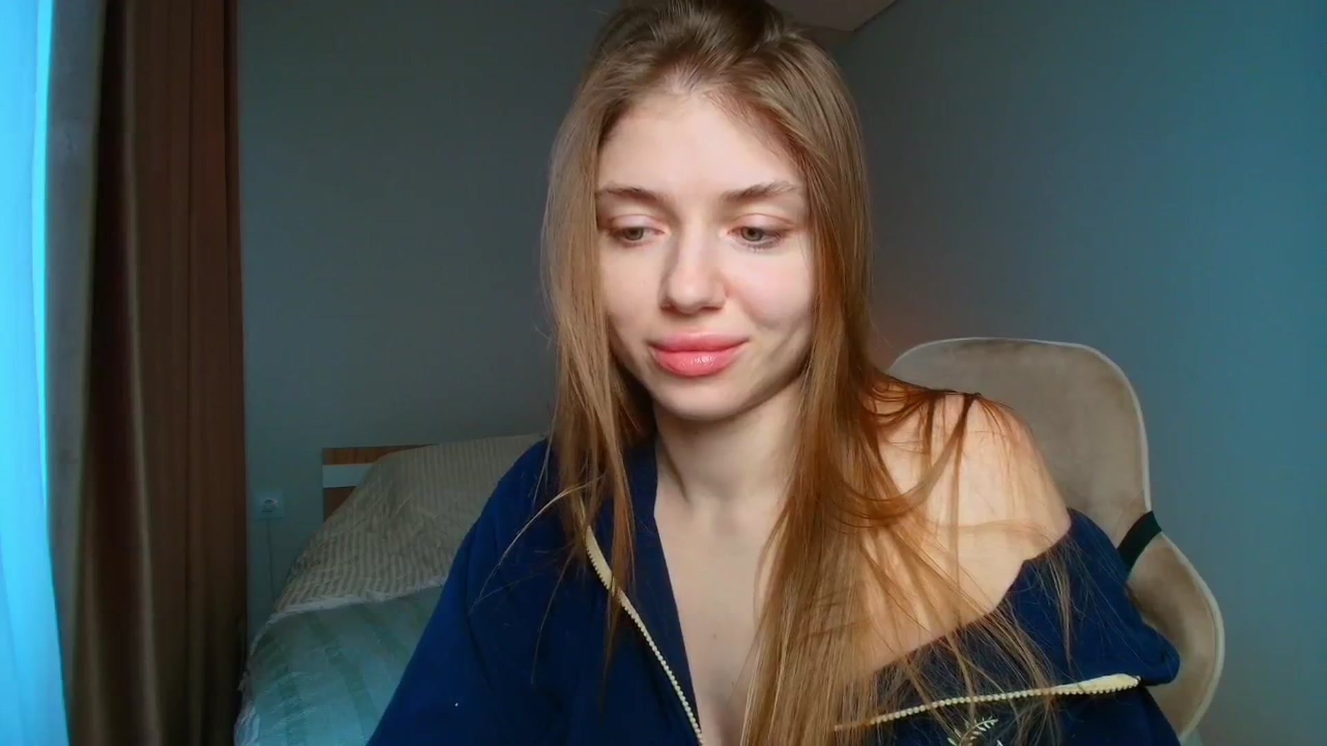 Gallery image thumbnail from Make_my_Luck's myfreecams stream on, 12/21/2025, 11:07 image 15 of 20