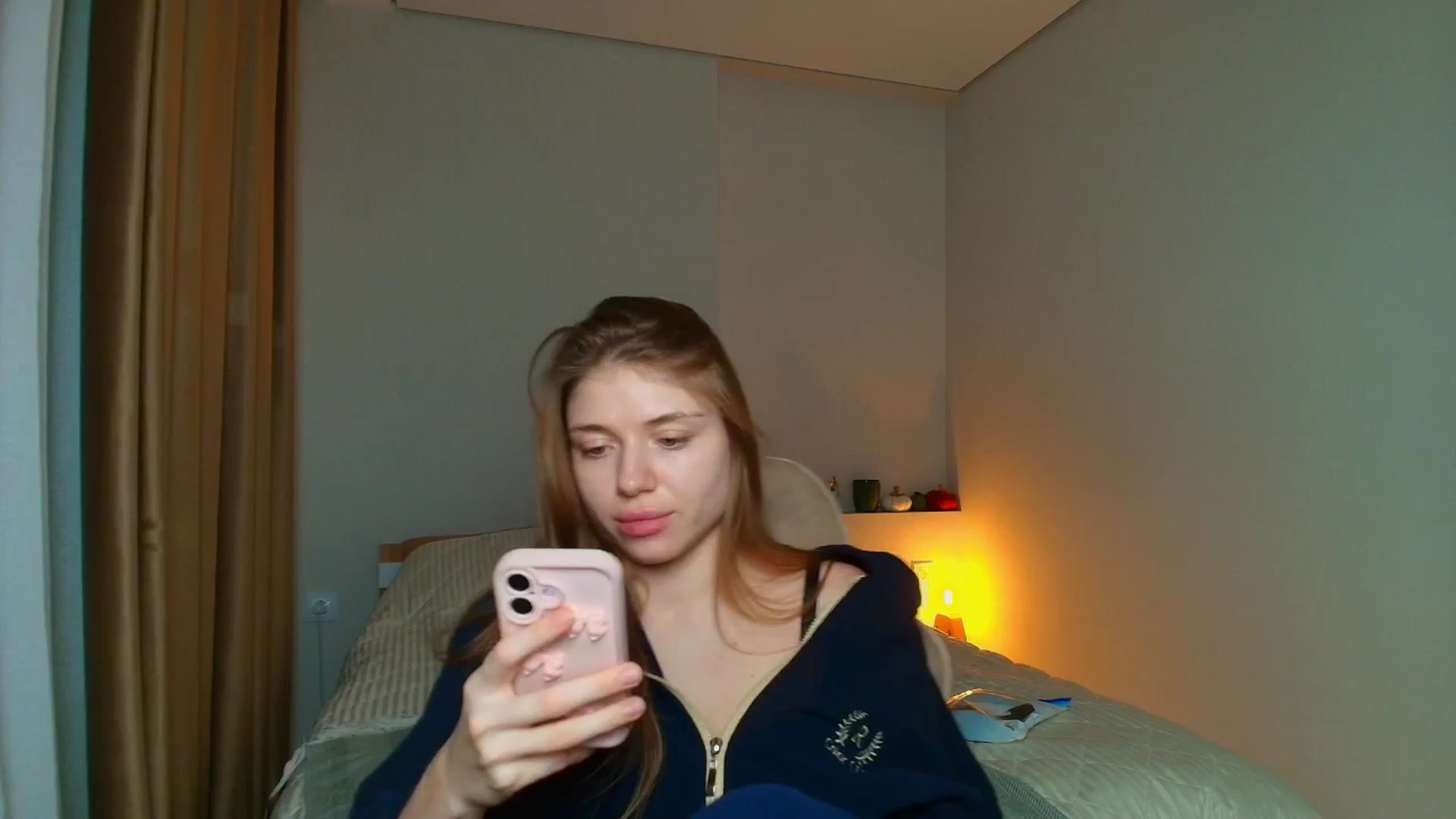 Gallery image thumbnail from Make_my_Luck's myfreecams stream on, 12/21/2025, 14:10 image 6 of 20
