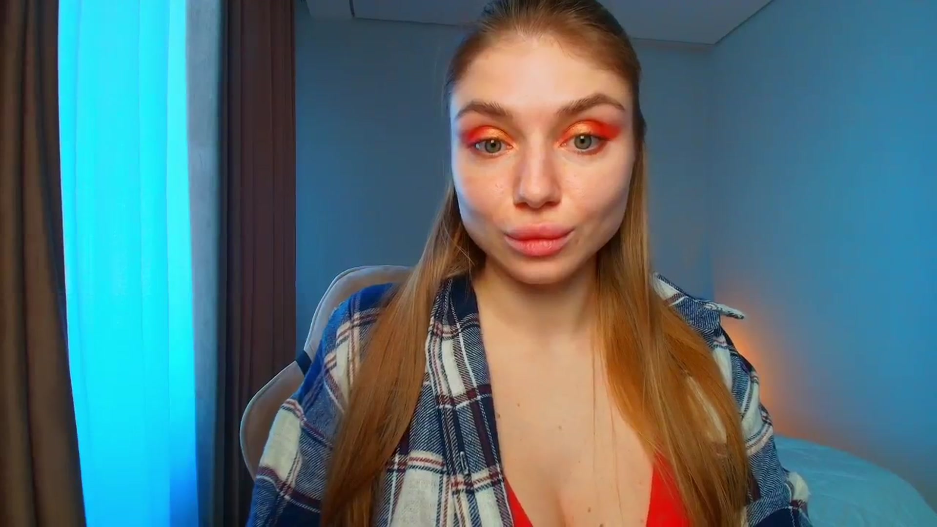 Gallery image thumbnail from Make_my_Luck's myfreecams stream on, 12/24/2025, 09:44 image 11 of 20