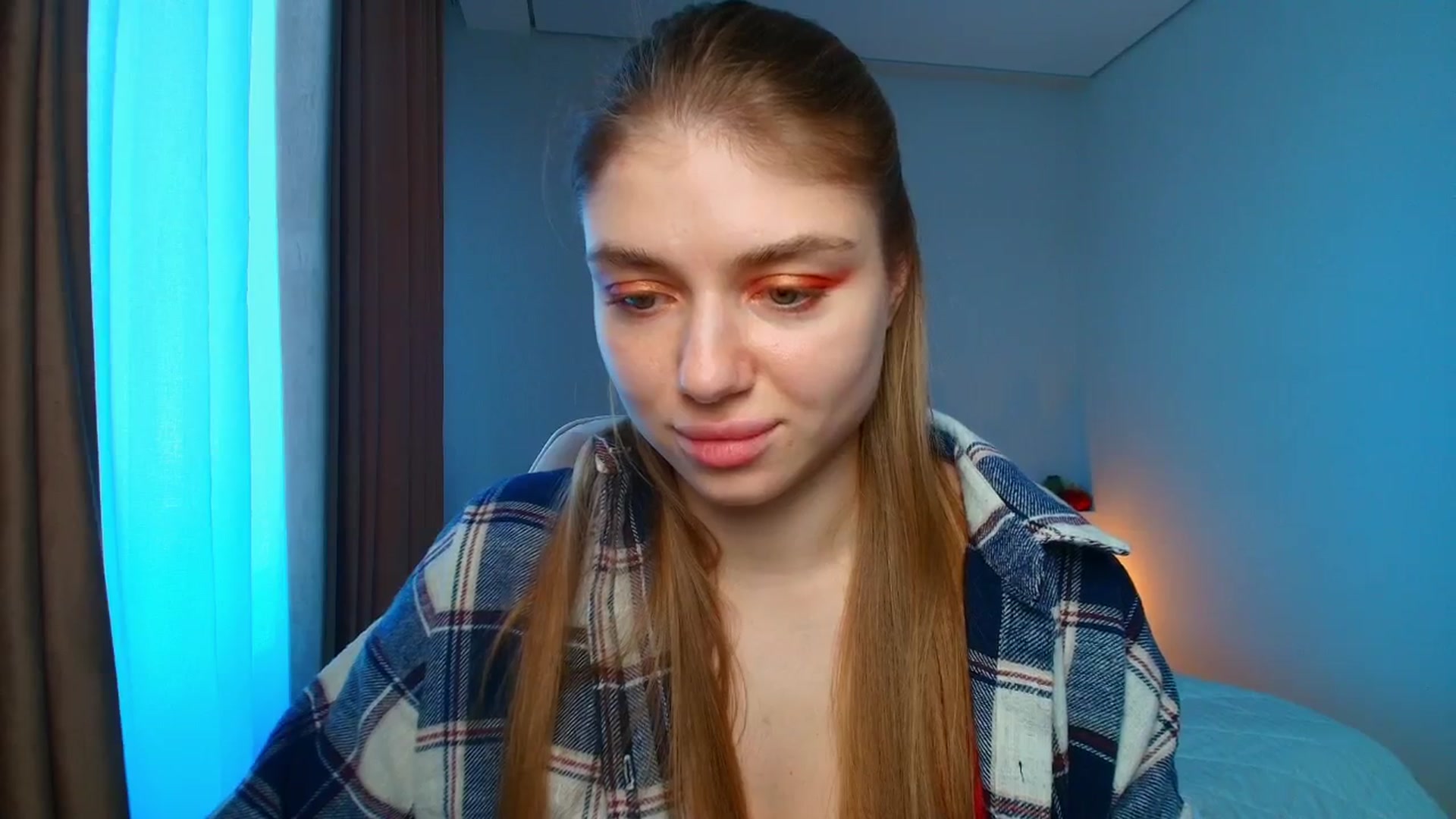 Gallery image thumbnail from Make_my_Luck's myfreecams stream on, 12/24/2025, 09:44 image 15 of 20