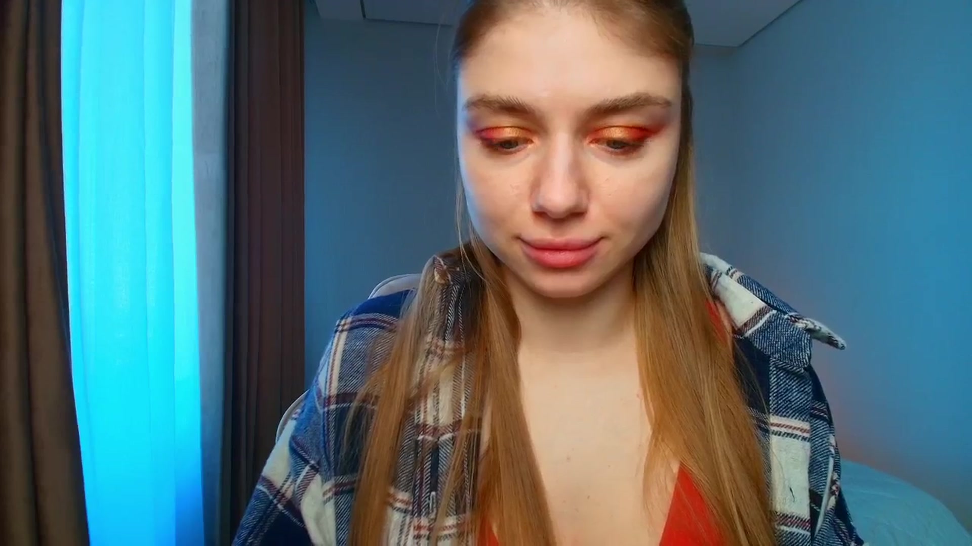 Gallery image thumbnail from Make_my_Luck's myfreecams stream on, 12/24/2025, 09:44 image 13 of 20