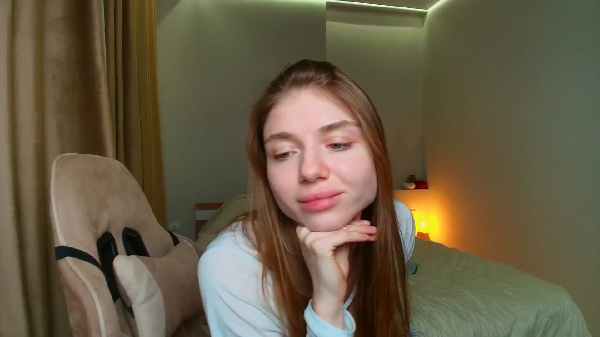 Gallery image thumbnail from Make_my_Luck's myfreecams stream on, 12/27/2025, 16:19 image 20 of 20