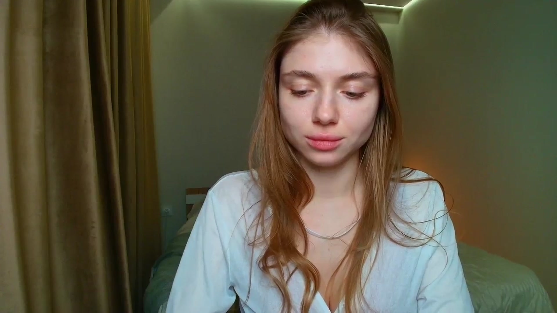 Gallery image thumbnail from Make_my_Luck's myfreecams stream on, 12/27/2025, 16:19 image 14 of 20