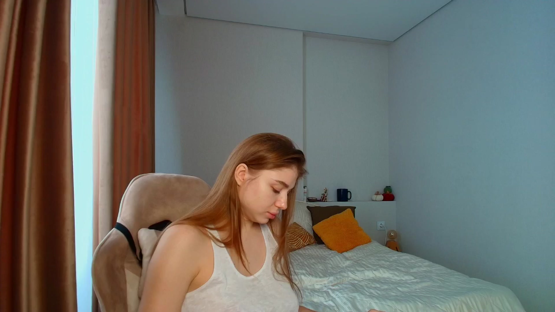 Gallery image thumbnail from Make_my_Luck's myfreecams stream on, 01/15/2026, 10:20 image 8 of 20