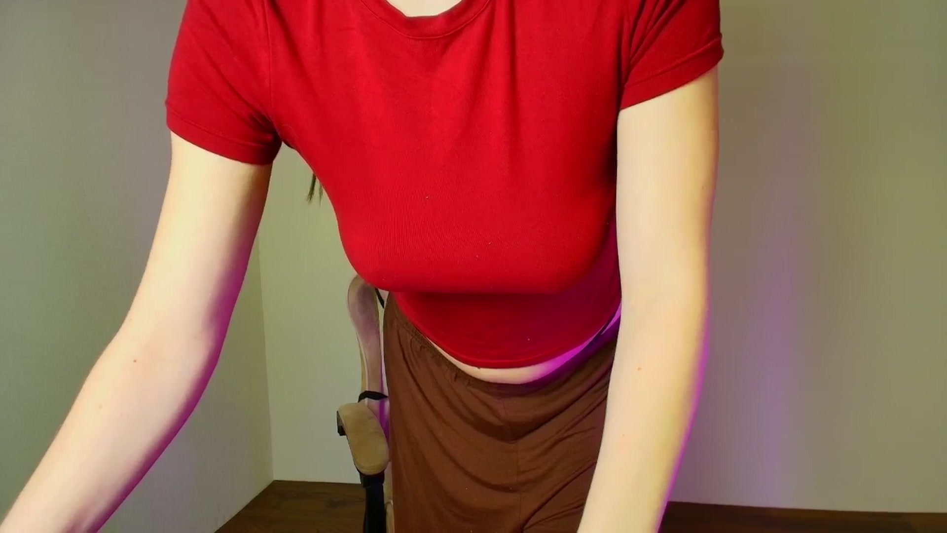 Gallery image thumbnail from Make_my_Luck's myfreecams stream on, 02/04/2026, 18:29 image 15 of 20