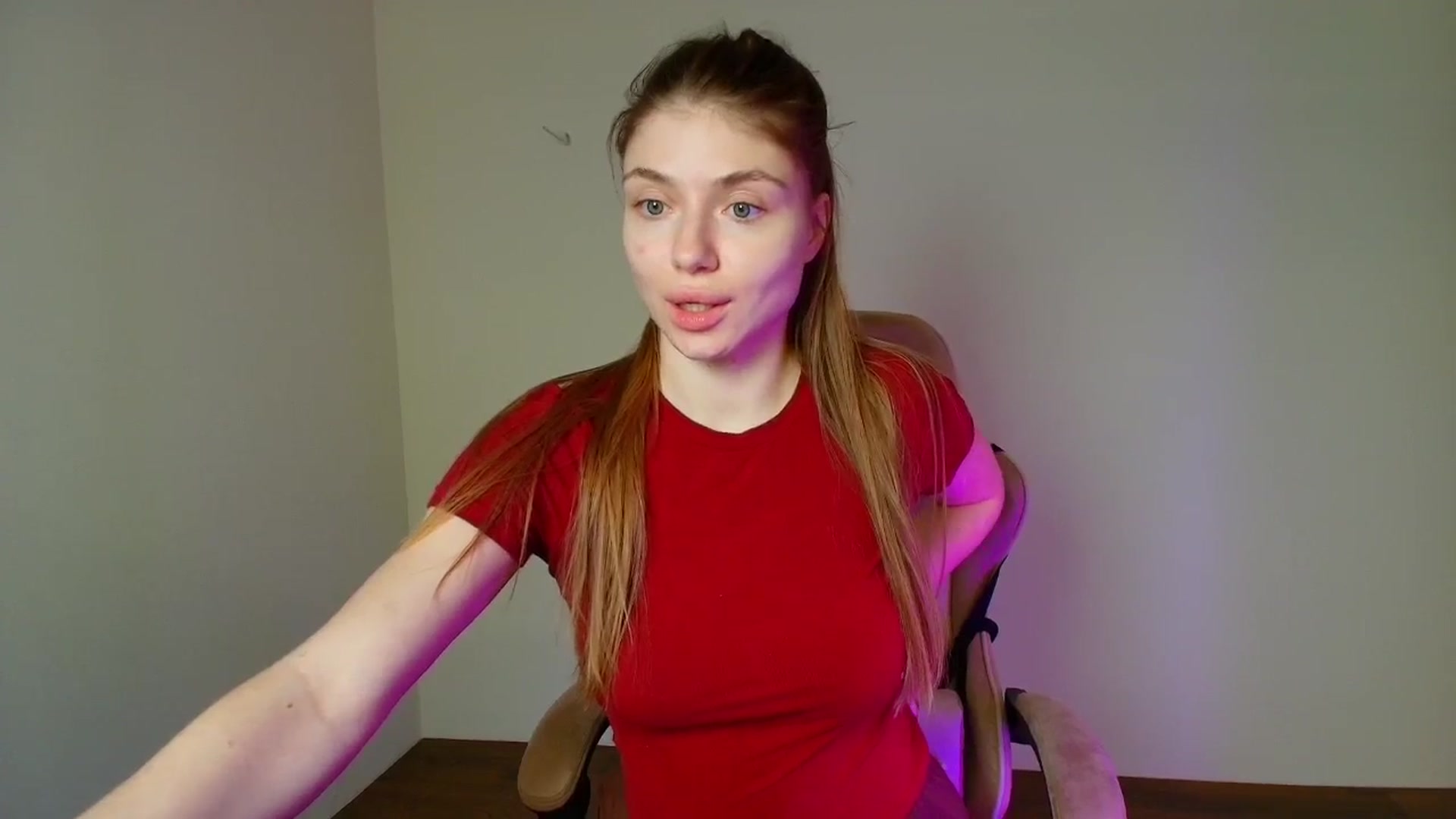 Gallery image thumbnail from Make_my_Luck's myfreecams stream on, 02/04/2026, 18:29 image 18 of 20