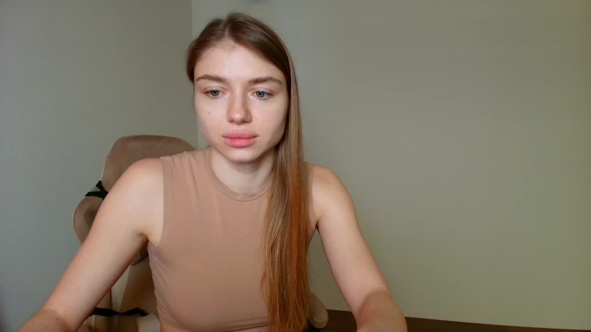 Gallery image thumbnail from Make_my_Luck's myfreecams stream on, 02/08/2026, 09:45 image 19 of 20