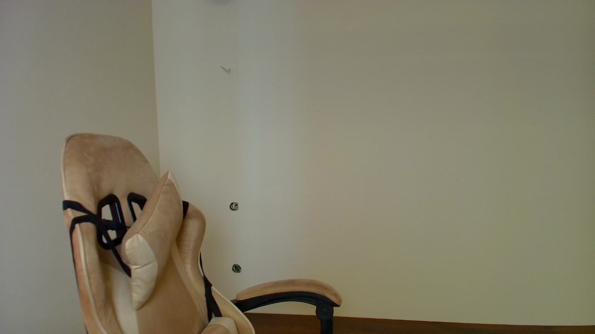 Gallery image thumbnail from Make_my_Luck's myfreecams stream on, 02/08/2026, 09:45 image 2 of 20