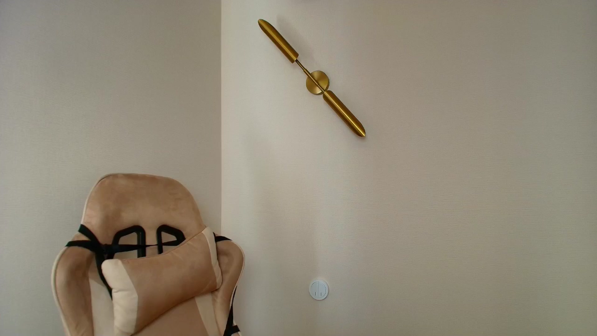 Gallery image thumbnail from Make_my_Luck's myfreecams stream on, 02/26/2026, 07:58 image 8 of 20