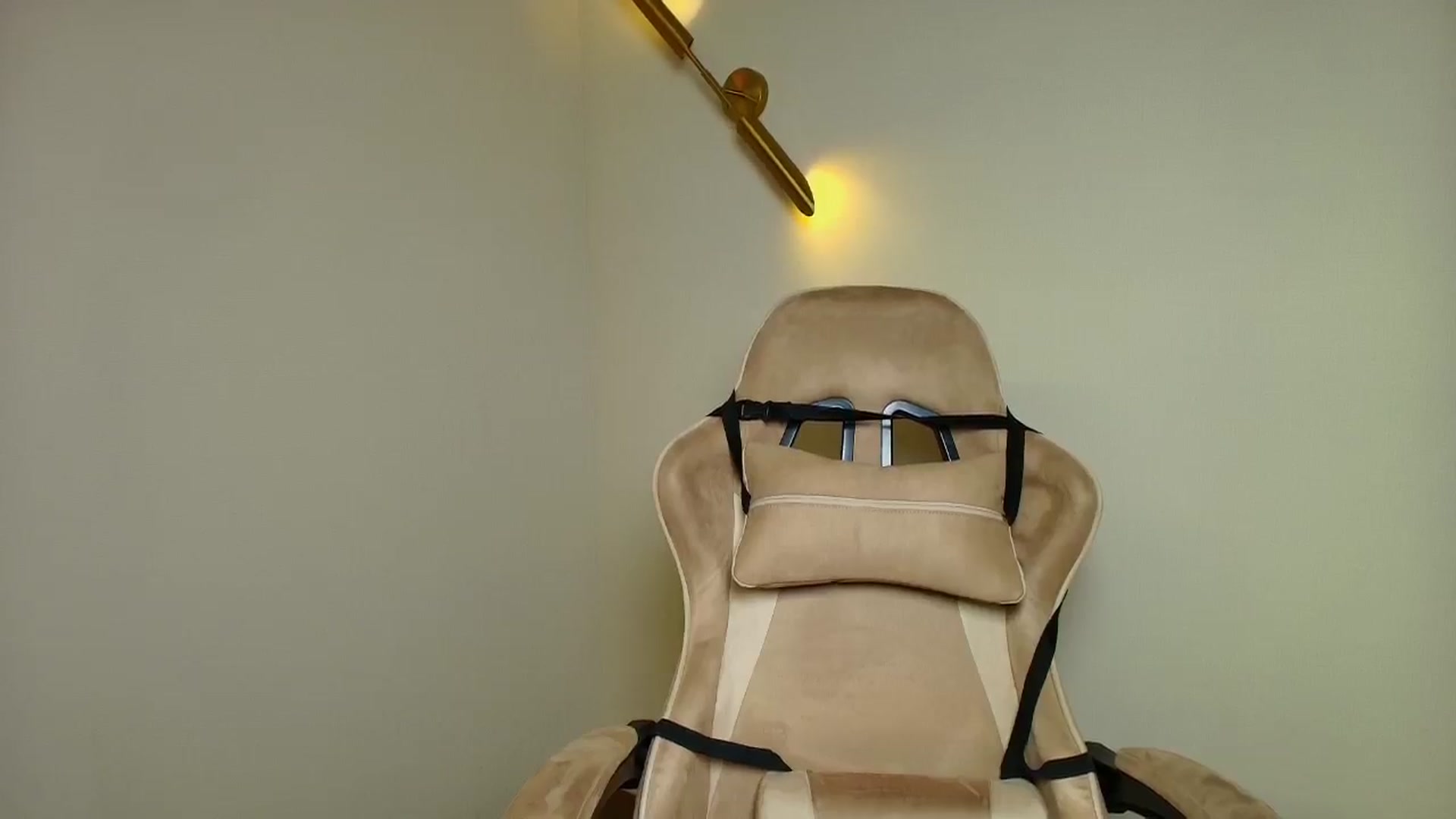 Gallery image thumbnail from Make_my_Luck's myfreecams stream on, 03/21/2026, 20:00 image 9 of 20