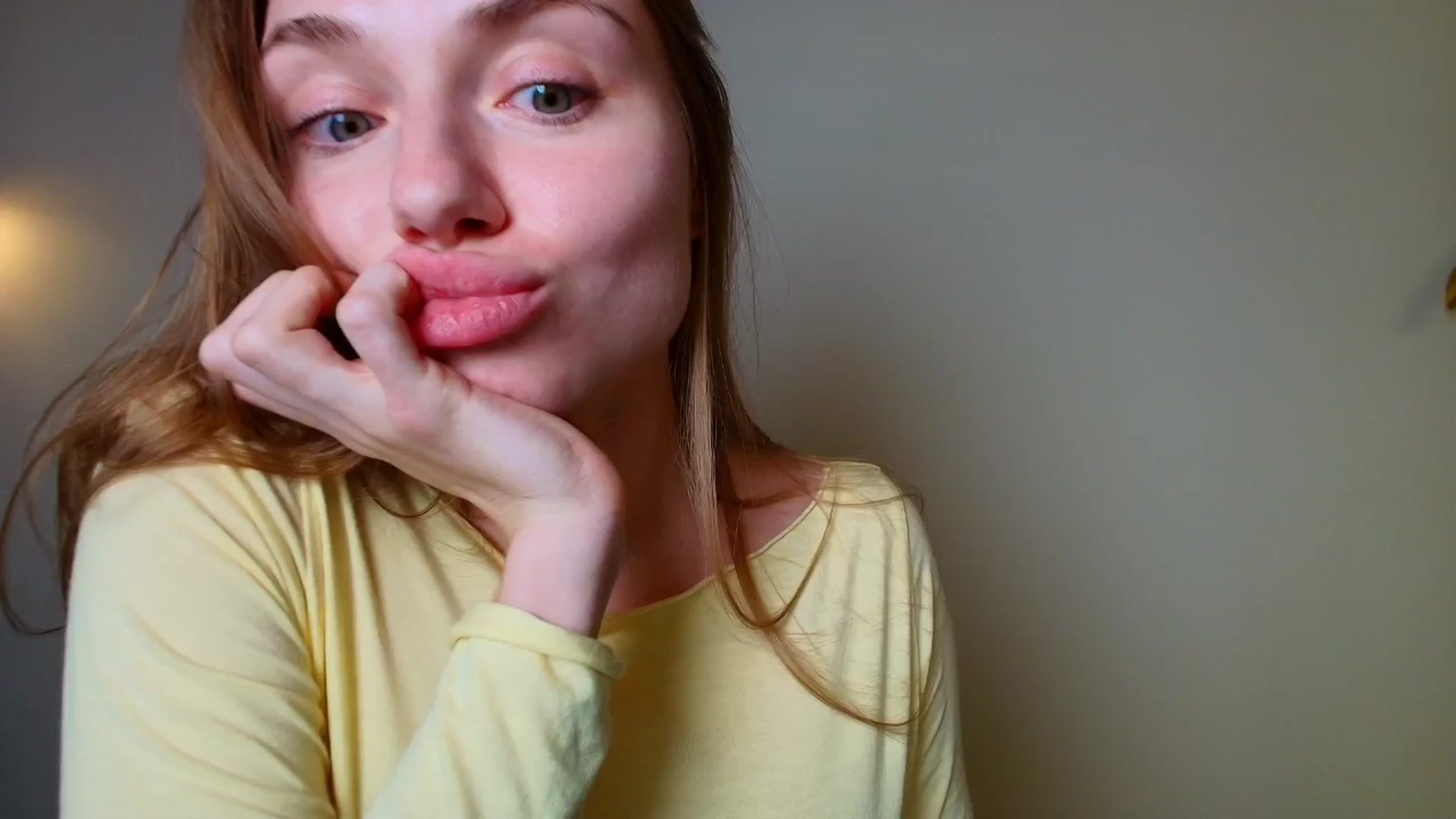 Gallery image thumbnail from Make_my_Luck's myfreecams stream on, 03/25/2026, 19:03 image 4 of 20