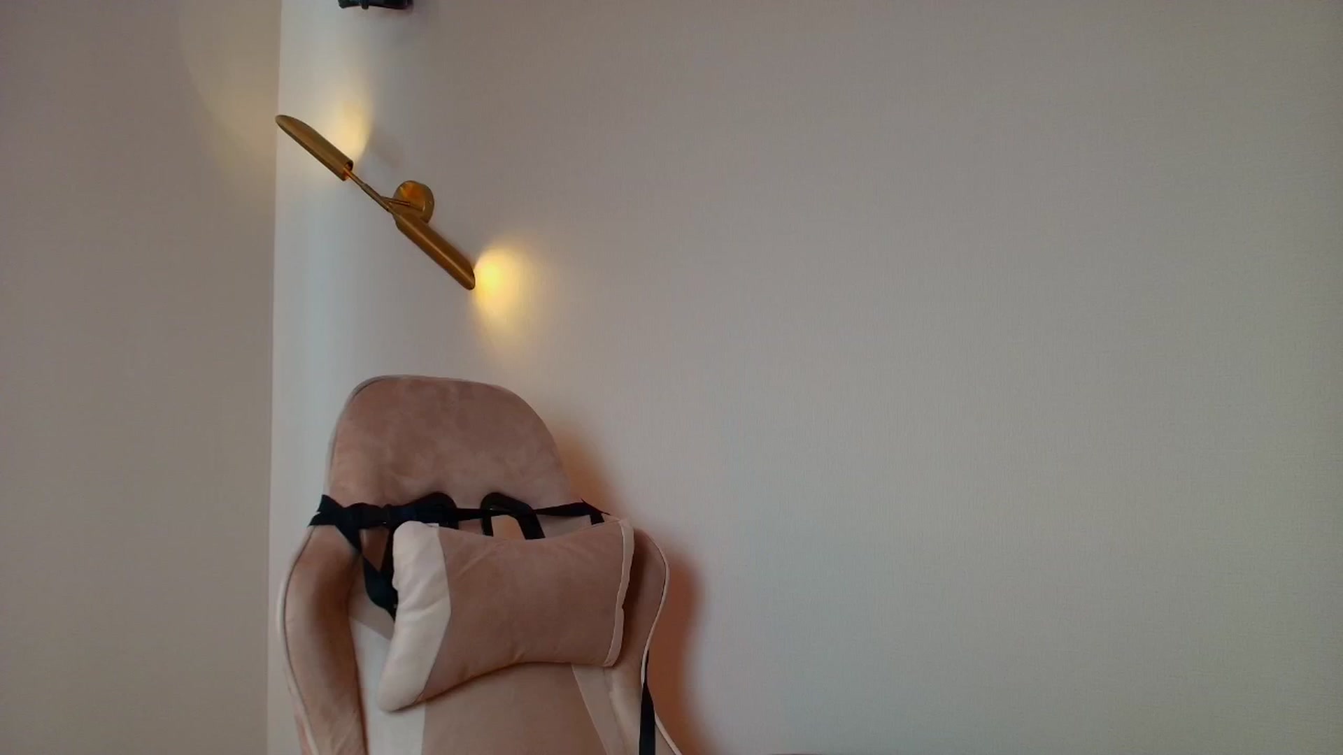 Gallery image thumbnail from Make_my_Luck's myfreecams stream on, 03/28/2026, 07:22 image 3 of 20