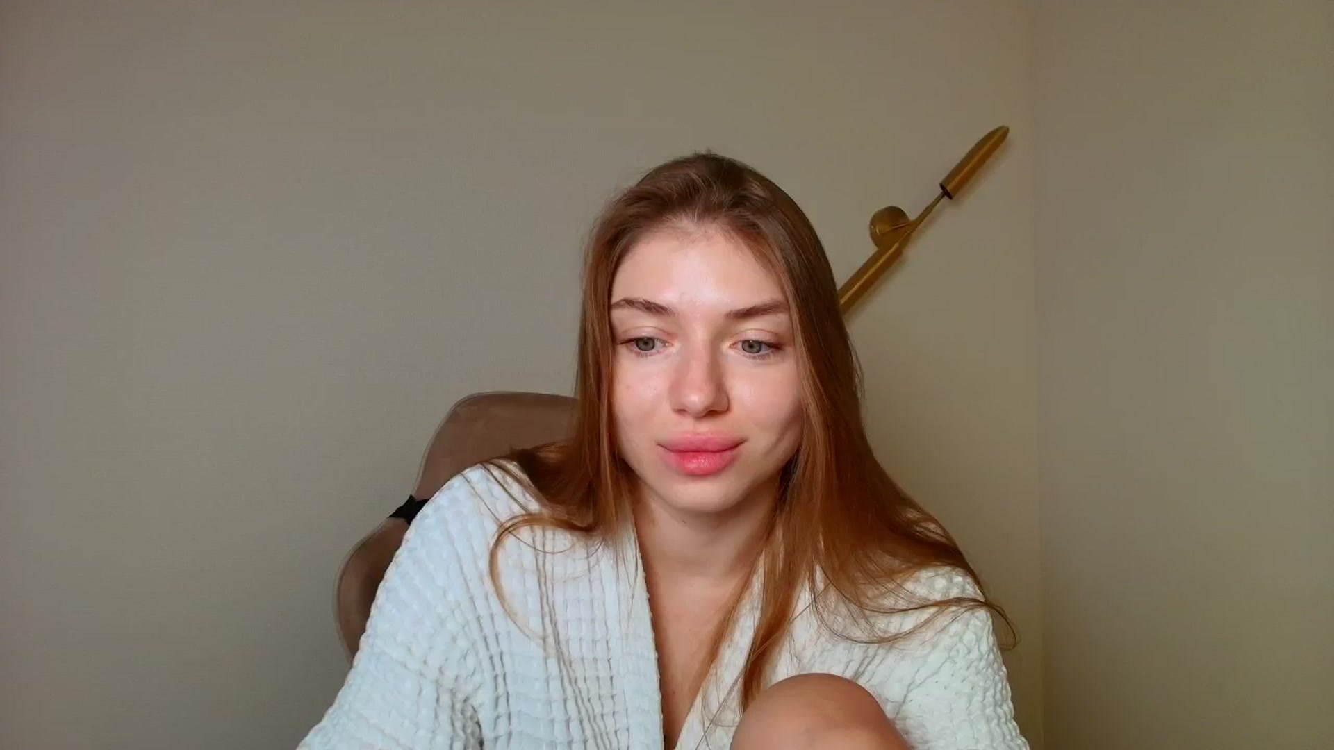 Gallery image thumbnail from Make_my_Luck's myfreecams stream on, 04/01/2026, 10:17 image 3 of 20