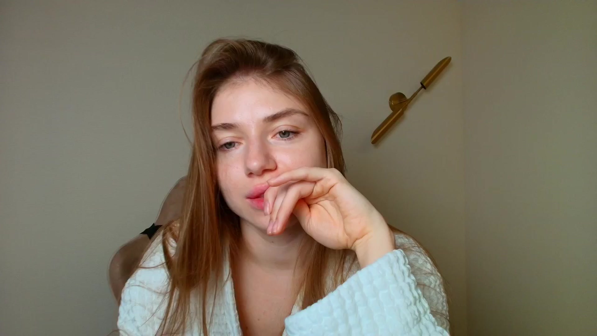 Gallery image thumbnail from Make_my_Luck's myfreecams stream on, 04/01/2026, 10:17 image 5 of 20