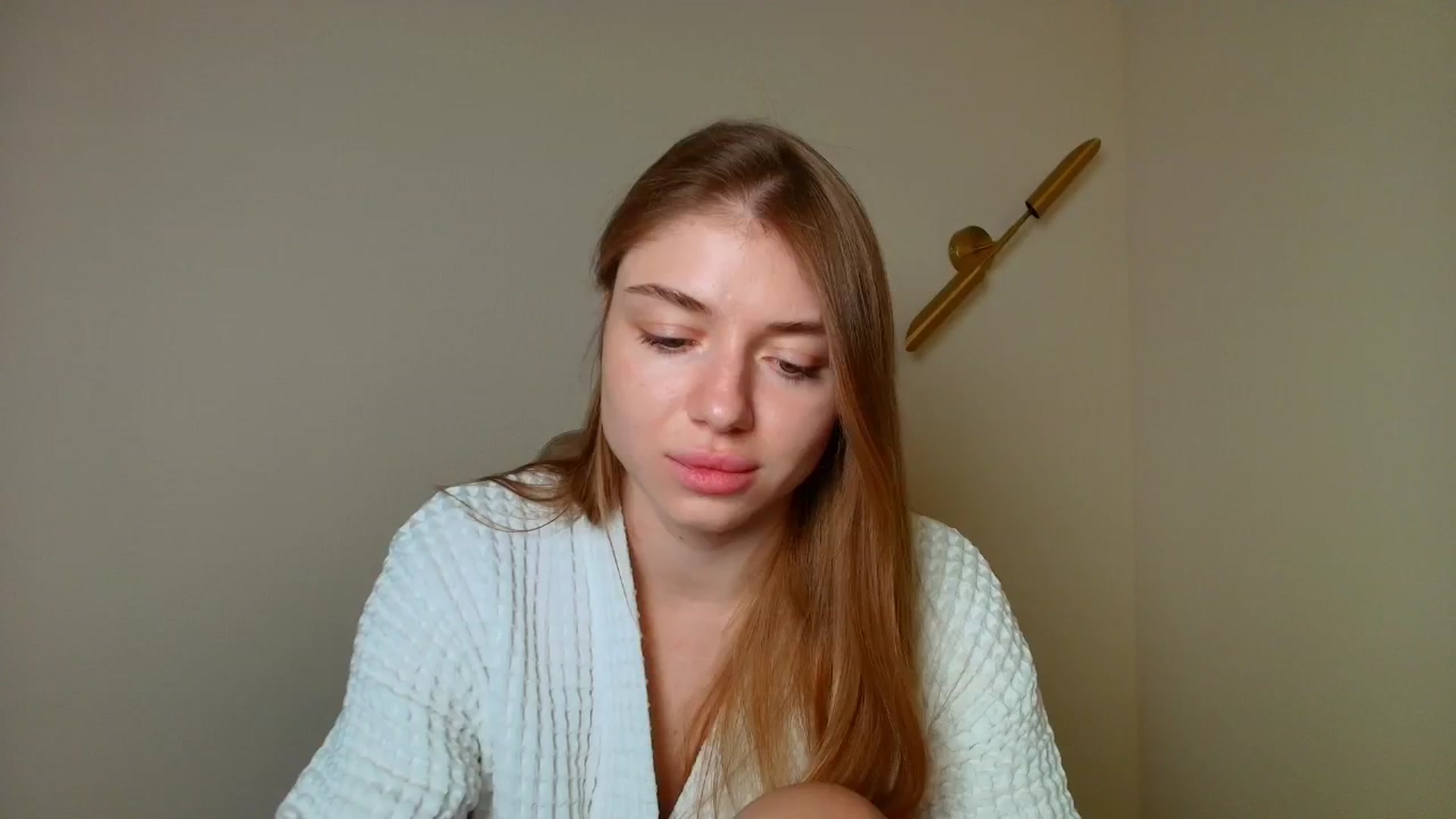 Gallery image thumbnail from Make_my_Luck's myfreecams stream on, 04/01/2026, 10:17 image 1 of 20