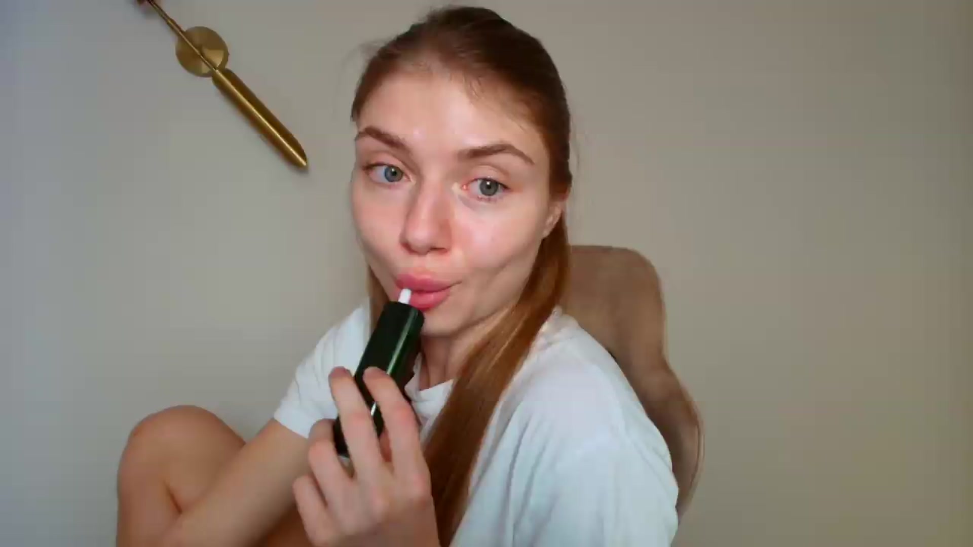 Gallery image thumbnail from Make_my_Luck's myfreecams stream on, 05/25/2026, 08:44 image 3 of 20