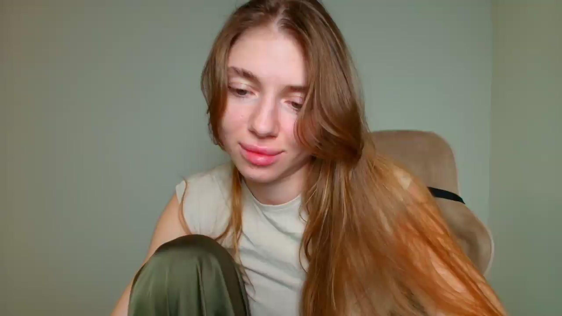 Gallery image thumbnail from Make_my_Luck's myfreecams stream on, 07/19/2026, 06:23 image 18 of 20
