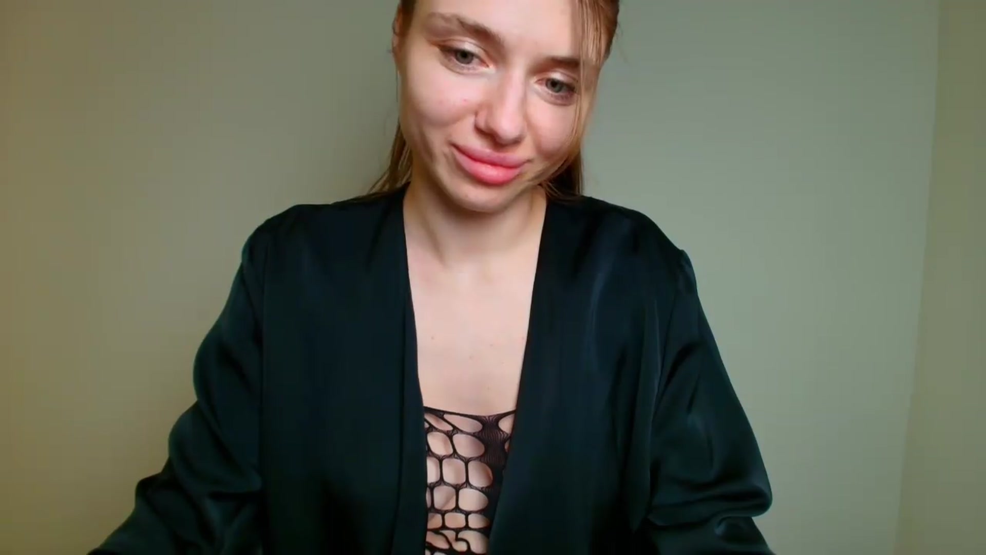 Gallery image thumbnail from Make_my_Luck's myfreecams stream on, 07/19/2026, 11:13 image 13 of 20