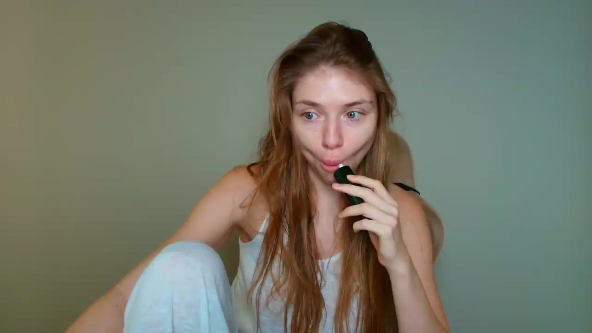Gallery image thumbnail from Make_my_Luck's myfreecams stream on, 08/09/2026, 08:46 image 3 of 20