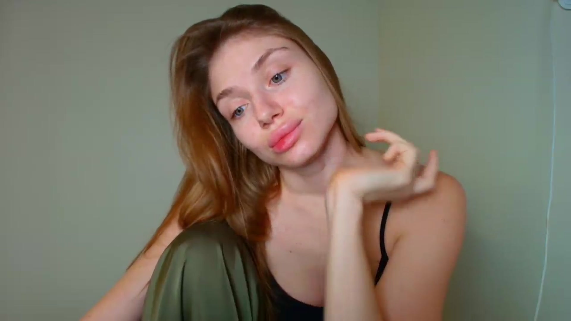 Gallery image thumbnail from Make_my_Luck's myfreecams stream on, 08/16/2026, 07:34 image 19 of 20