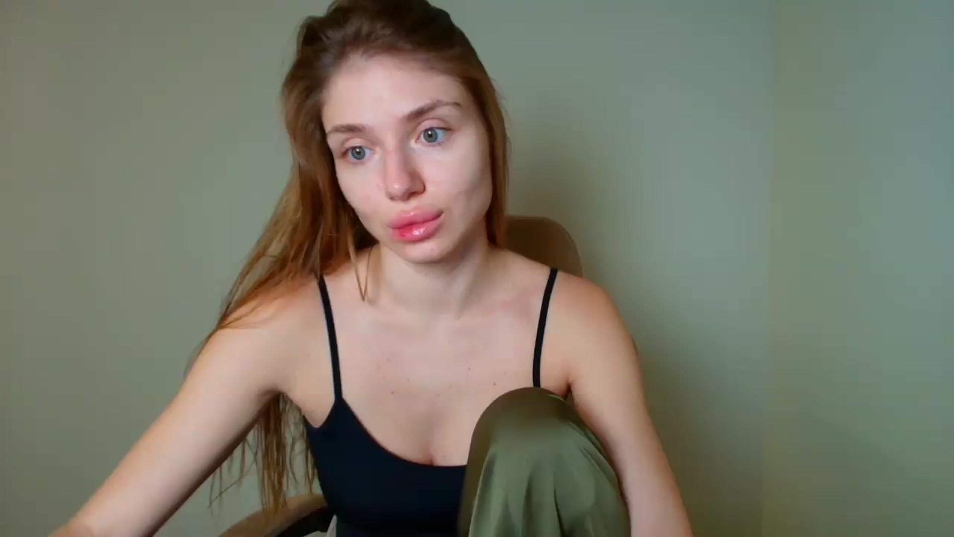 Gallery image thumbnail from Make_my_Luck's myfreecams stream on, 08/16/2026, 07:34 image 1 of 20