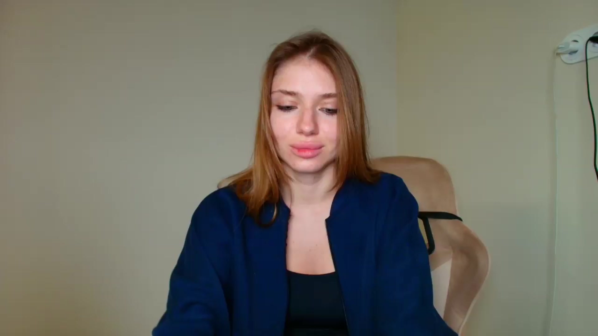 Gallery image thumbnail from Make_my_Luck's myfreecams stream on, 08/16/2026, 09:28 image 17 of 20