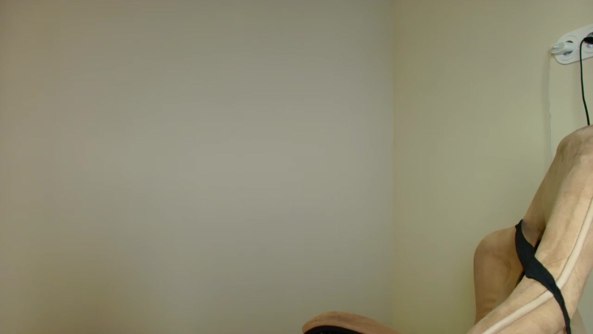 Gallery image thumbnail from Make_my_Luck's myfreecams stream on, 08/16/2026, 09:28 image 14 of 20