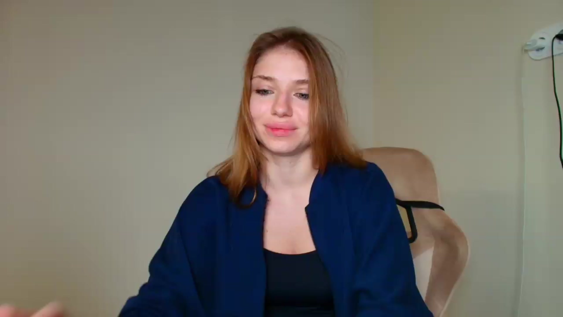 Gallery image thumbnail from Make_my_Luck's myfreecams stream on, 08/16/2026, 09:28 image 18 of 20