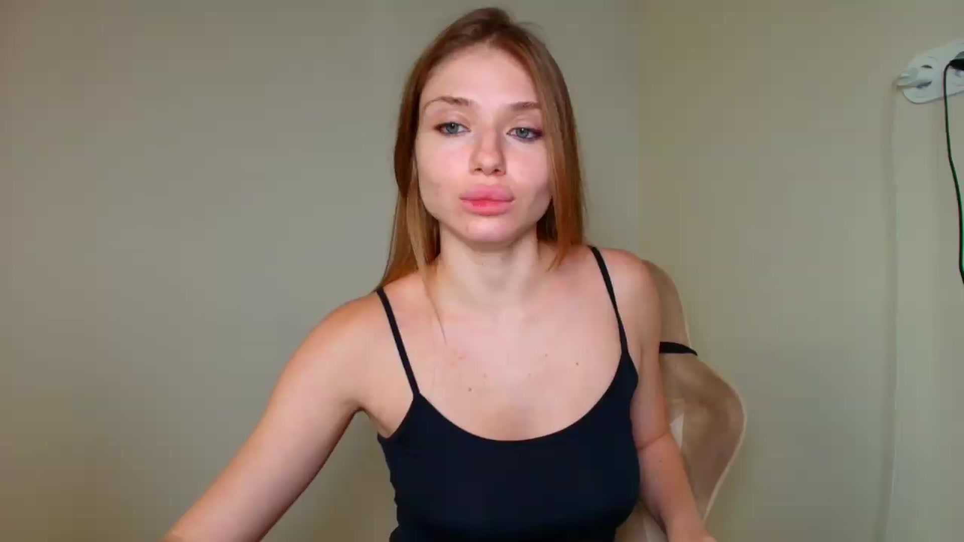 Gallery image thumbnail from Make_my_Luck's myfreecams stream on, 08/16/2026, 09:28 image 5 of 20