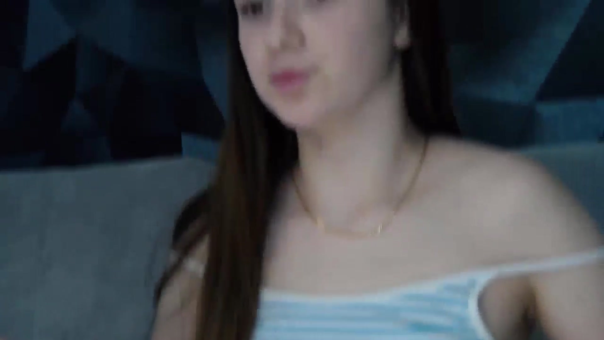Gallery image thumbnail from MakiimaStar's myfreecams stream on, 10/18/2024, 11:30 image 18 of 20
