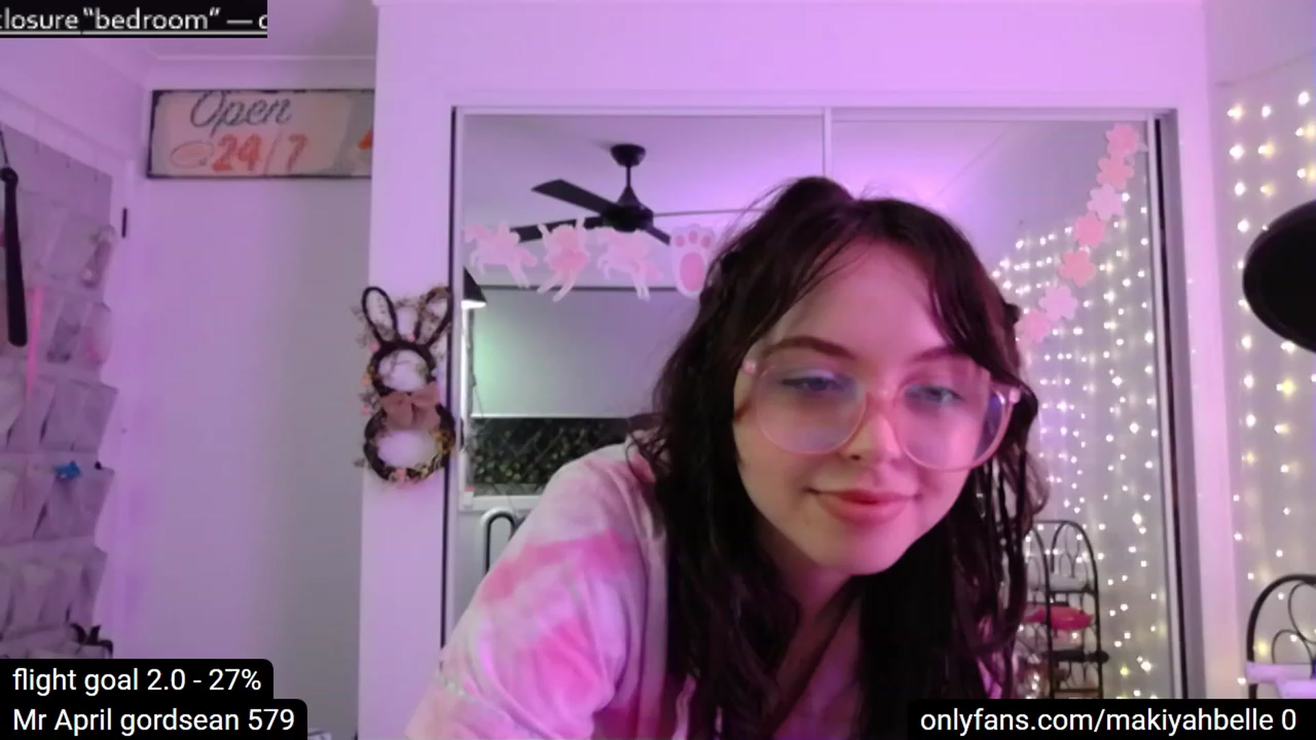 Gallery image thumbnail from MakiyahBelle's myfreecams stream on, 04/24/2023, 11:02 image 4 of 20
