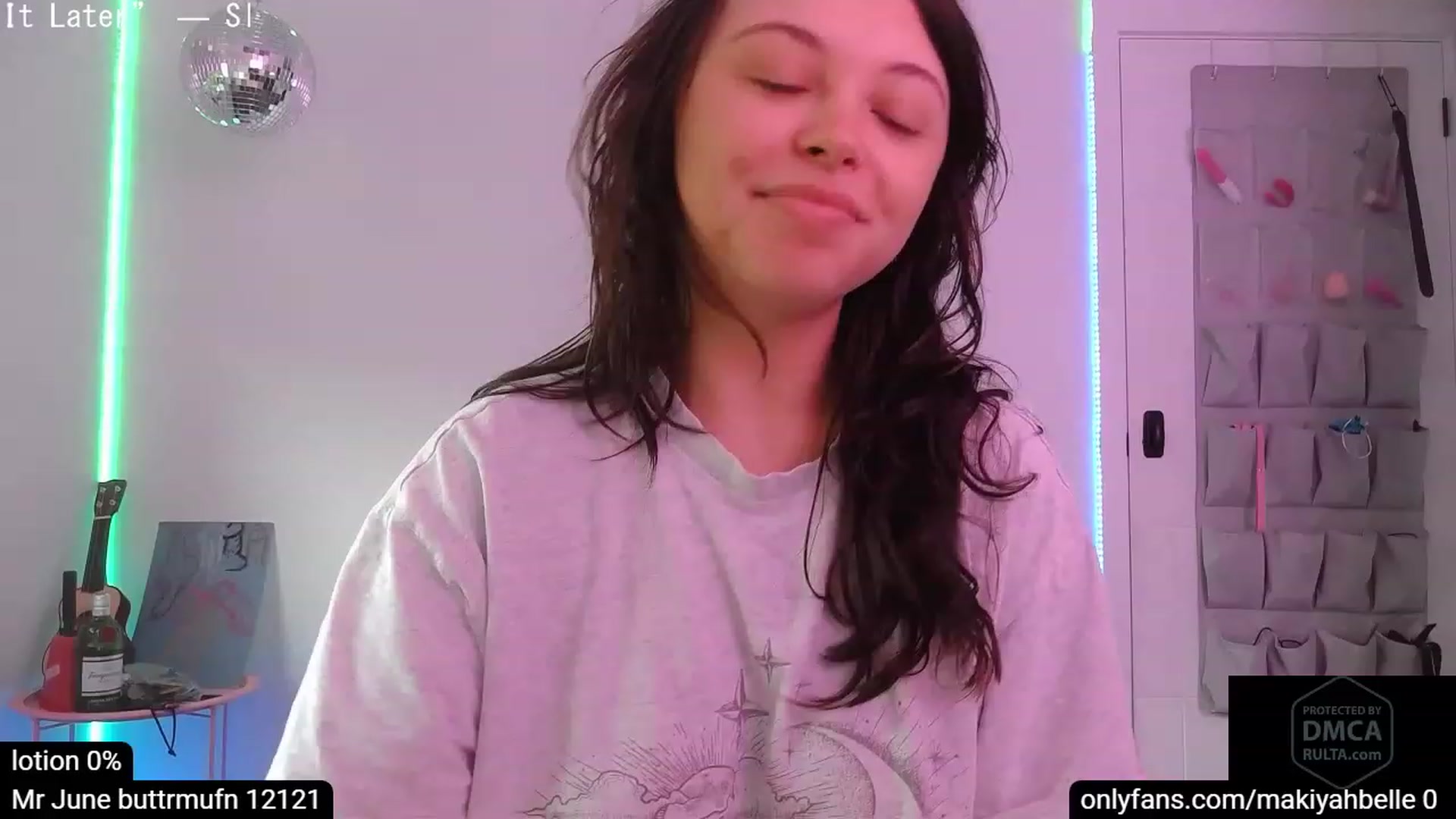 Gallery image thumbnail from MakiyahBelle's myfreecams stream on, 06/12/2023, 24:31 image 2 of 20