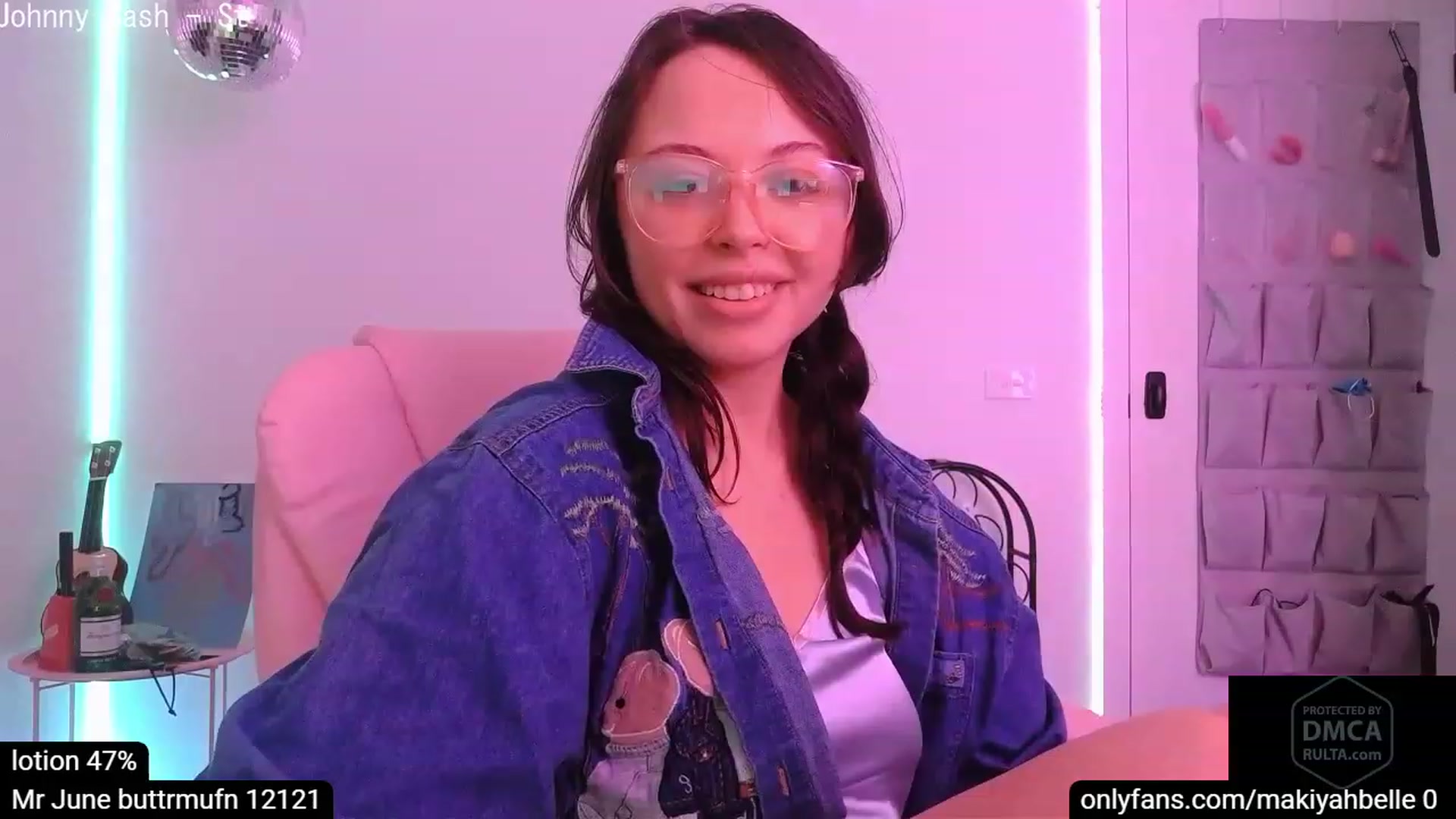 Gallery image thumbnail from MakiyahBelle's myfreecams stream on, 06/12/2023, 12:06 image 18 of 20