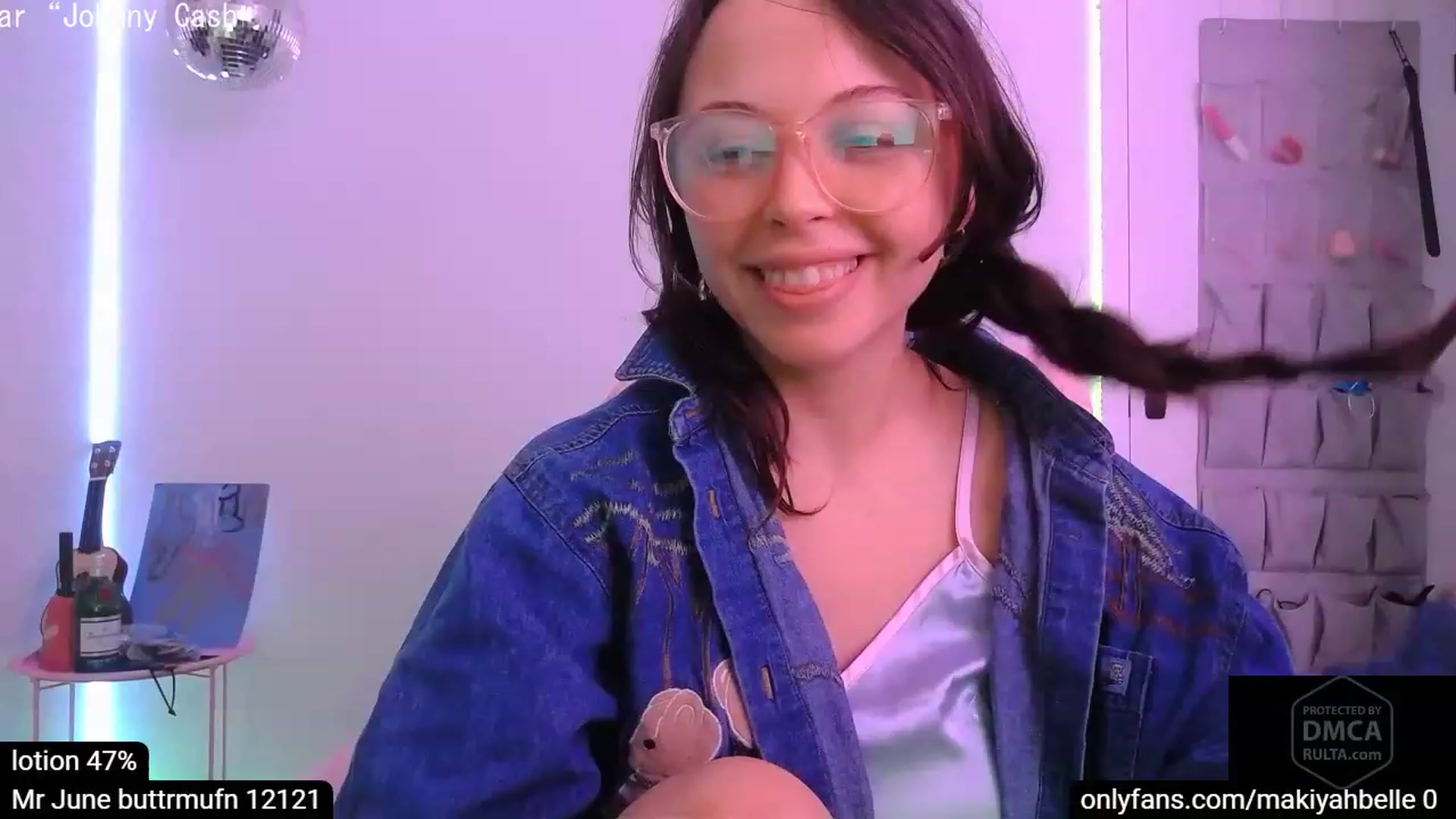 Gallery image thumbnail from MakiyahBelle's myfreecams stream on, 06/12/2023, 12:06 image 16 of 20