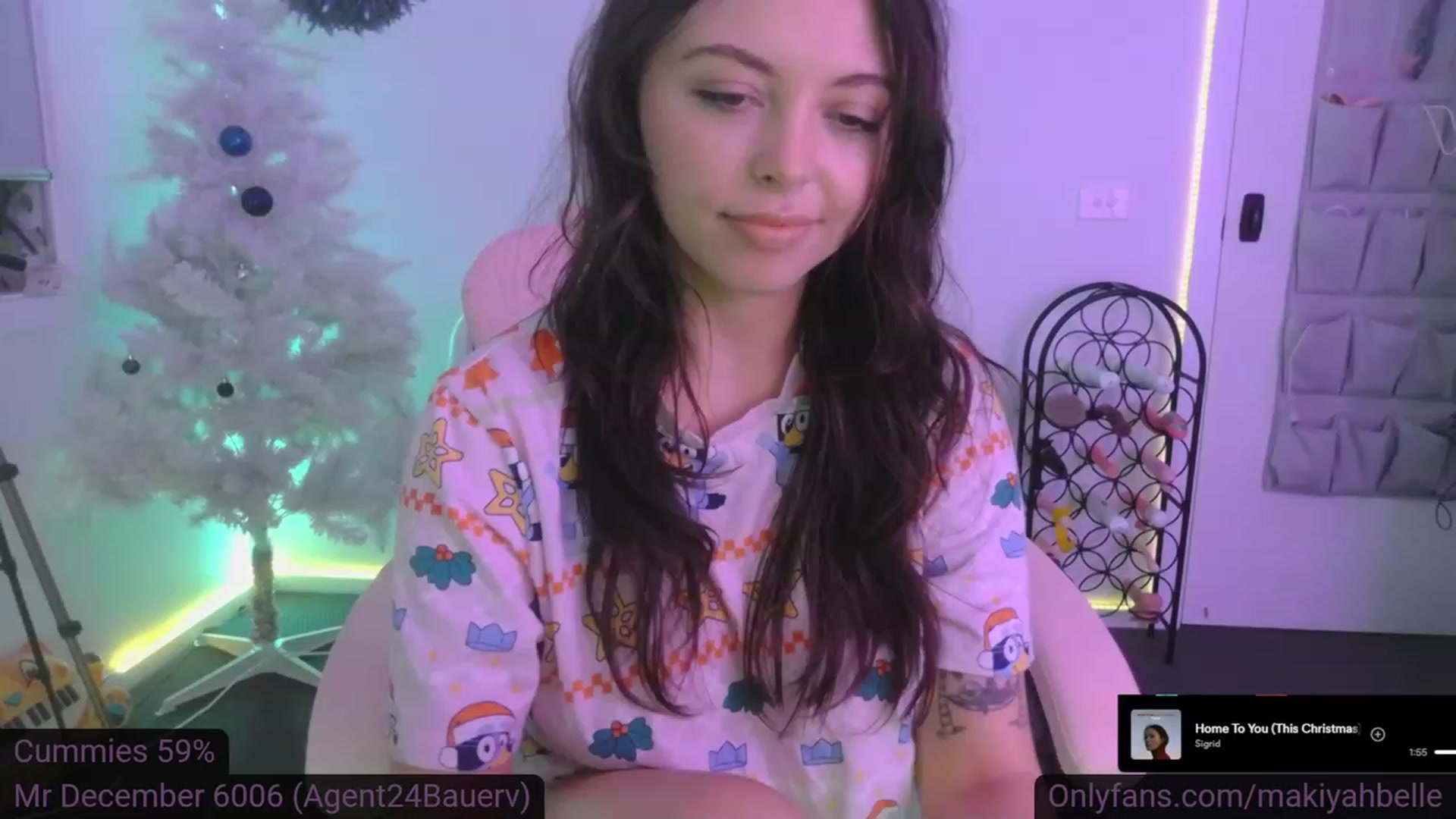 Gallery image thumbnail from MakiyahBelle's myfreecams stream on, 12/23/2023, 13:33 image 19 of 20