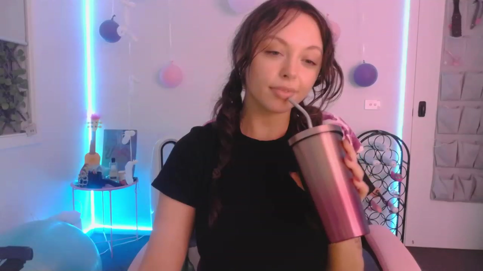 Gallery image thumbnail from MakiyahBelle's myfreecams stream on, 01/23/2024, 11:36 image 12 of 20
