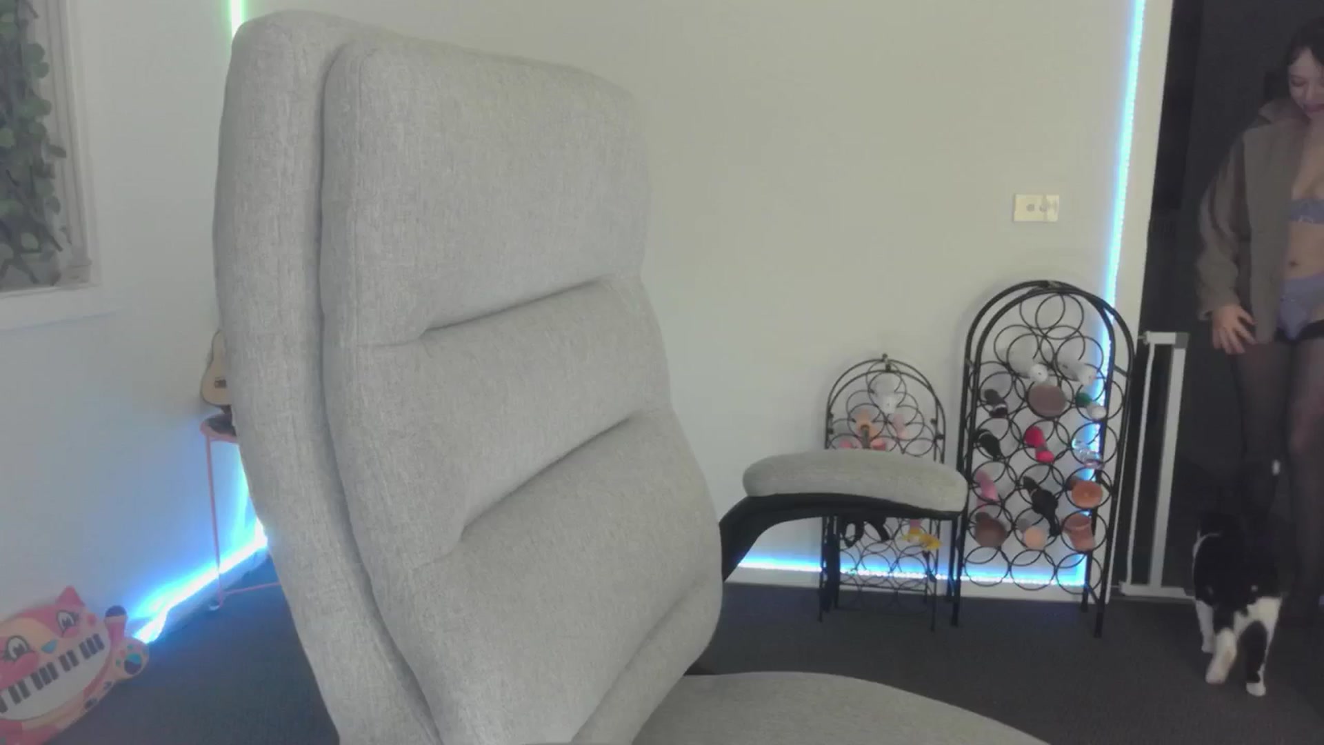 Gallery image thumbnail from MakiyahBelle's myfreecams stream on, 05/03/2024, 11:49 image 1 of 20