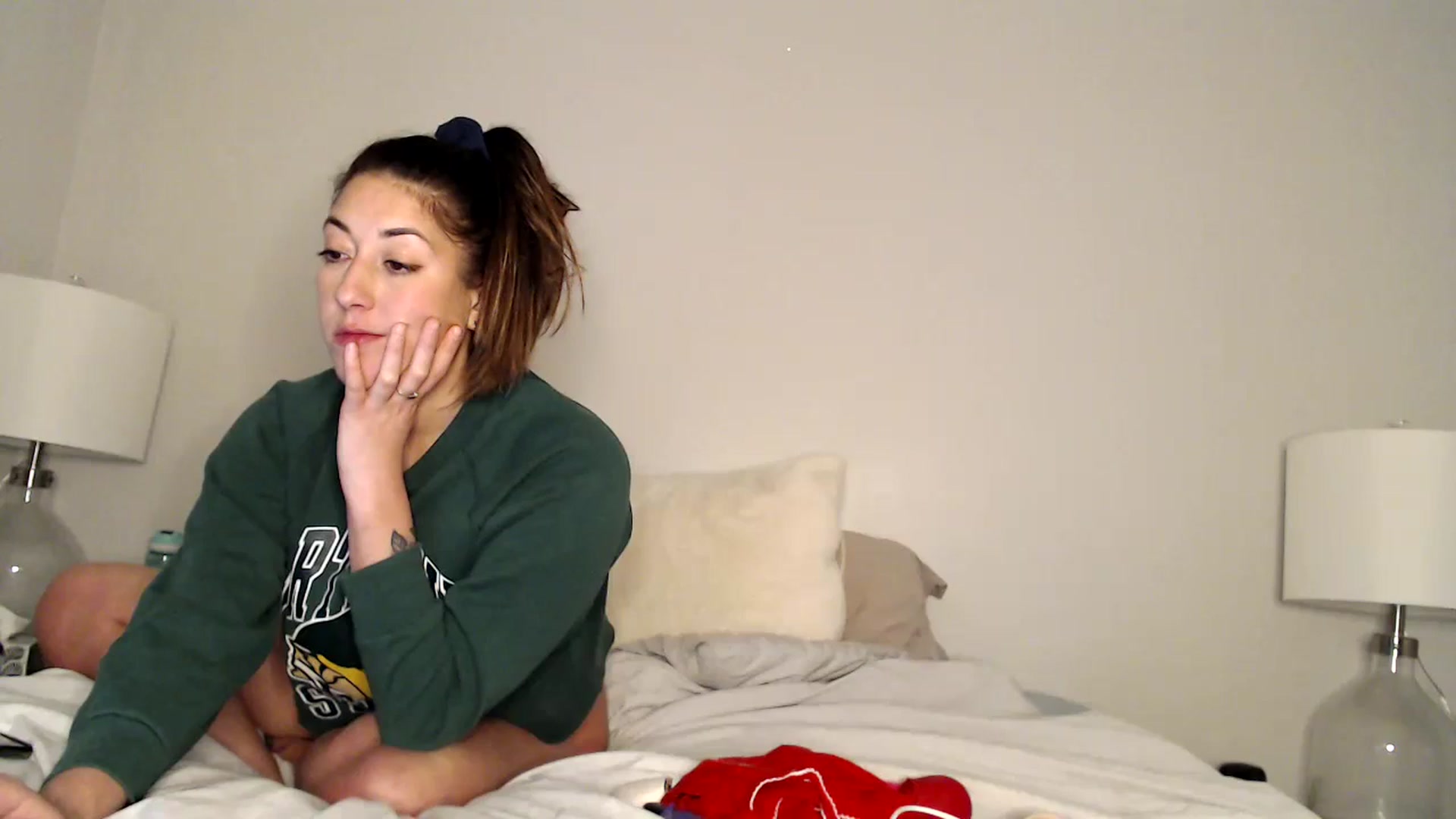 Gallery image thumbnail from Malia90's myfreecams stream on, 12/17/2023, 02:29 image 8 of 20