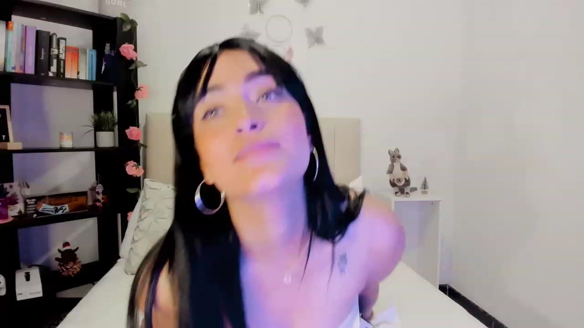 Gallery image thumbnail from Malice_sweet's myfreecams stream on, 05/12/2023, 07:31 image 10 of 20