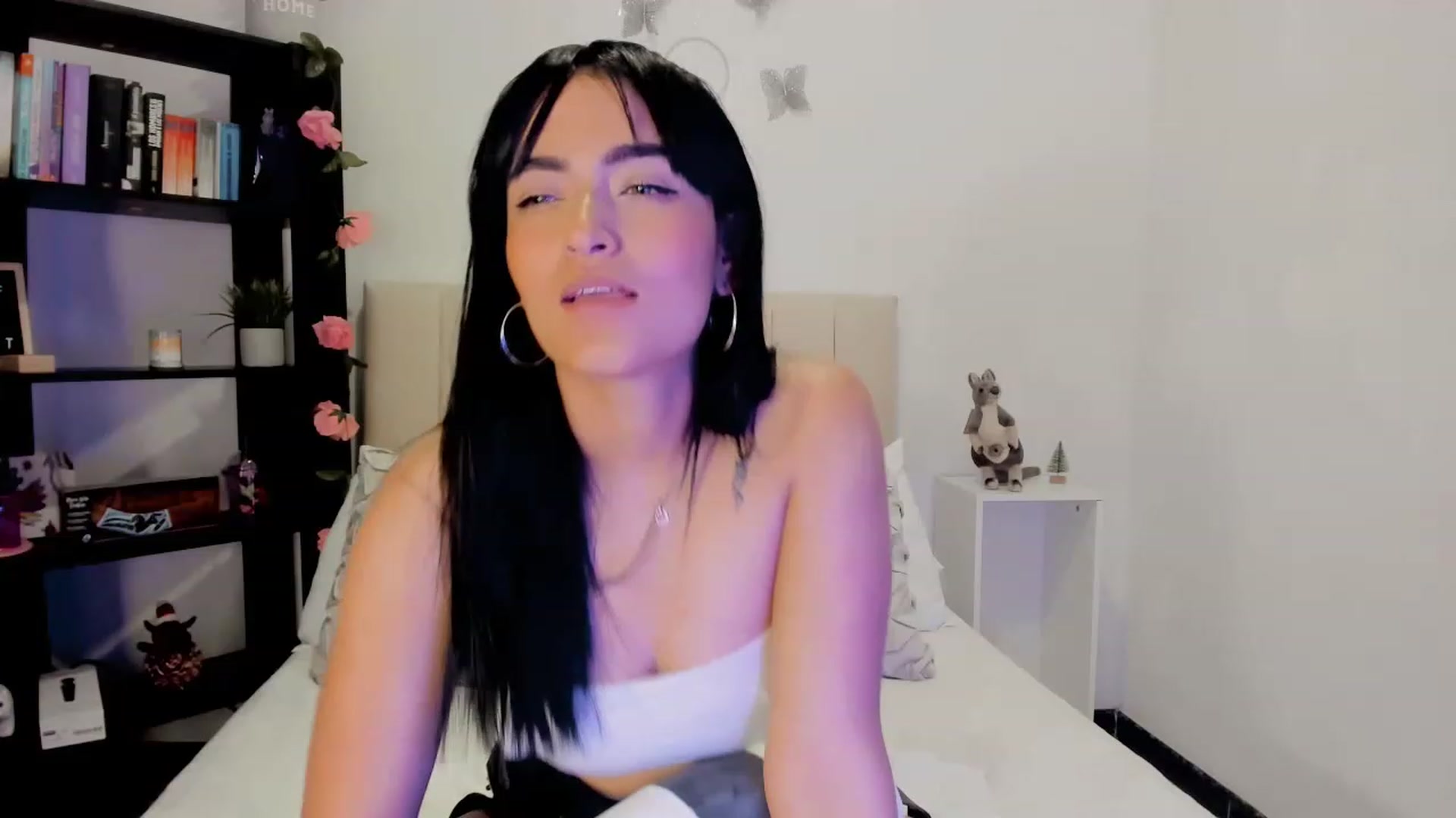 Gallery image thumbnail from Malice_sweet's myfreecams stream on, 05/12/2023, 07:31 image 8 of 20
