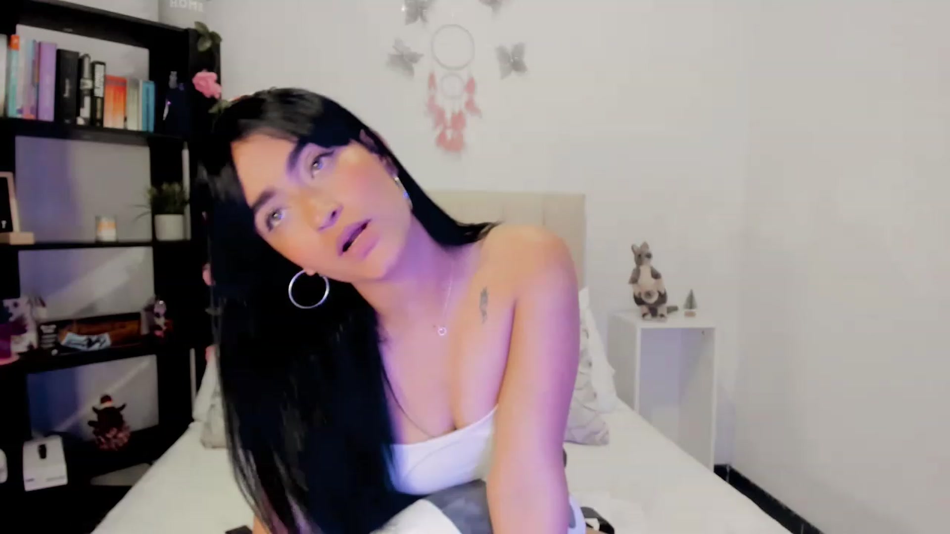 Gallery image thumbnail from Malice_sweet's myfreecams stream on, 05/12/2023, 07:31 image 6 of 20
