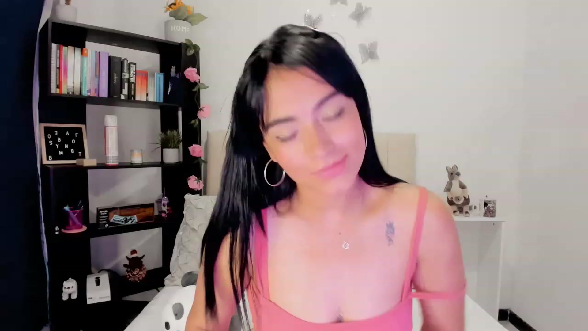 Gallery image thumbnail from Malice_sweet's myfreecams stream on, 05/13/2023, 06:52 image 7 of 20