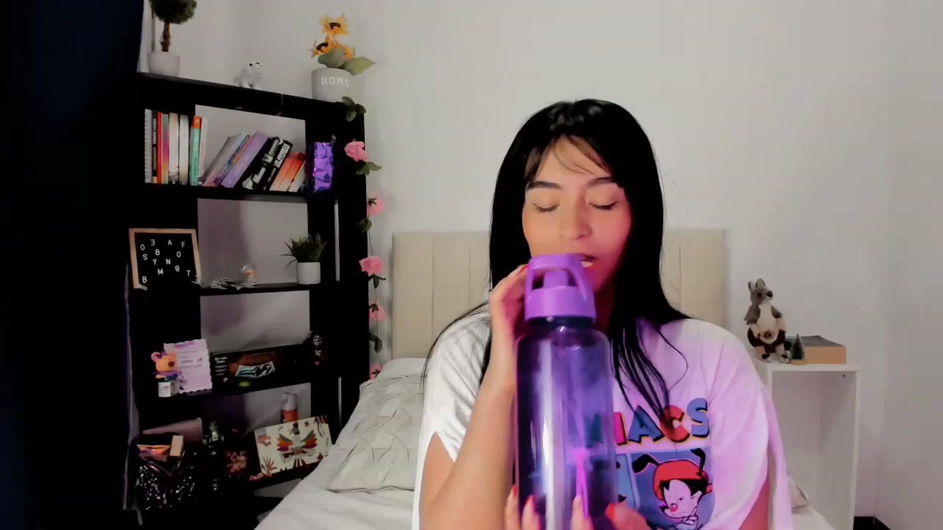 Gallery image thumbnail from Malice_sweet's myfreecams stream on, 05/21/2023, 08:10 image 16 of 20